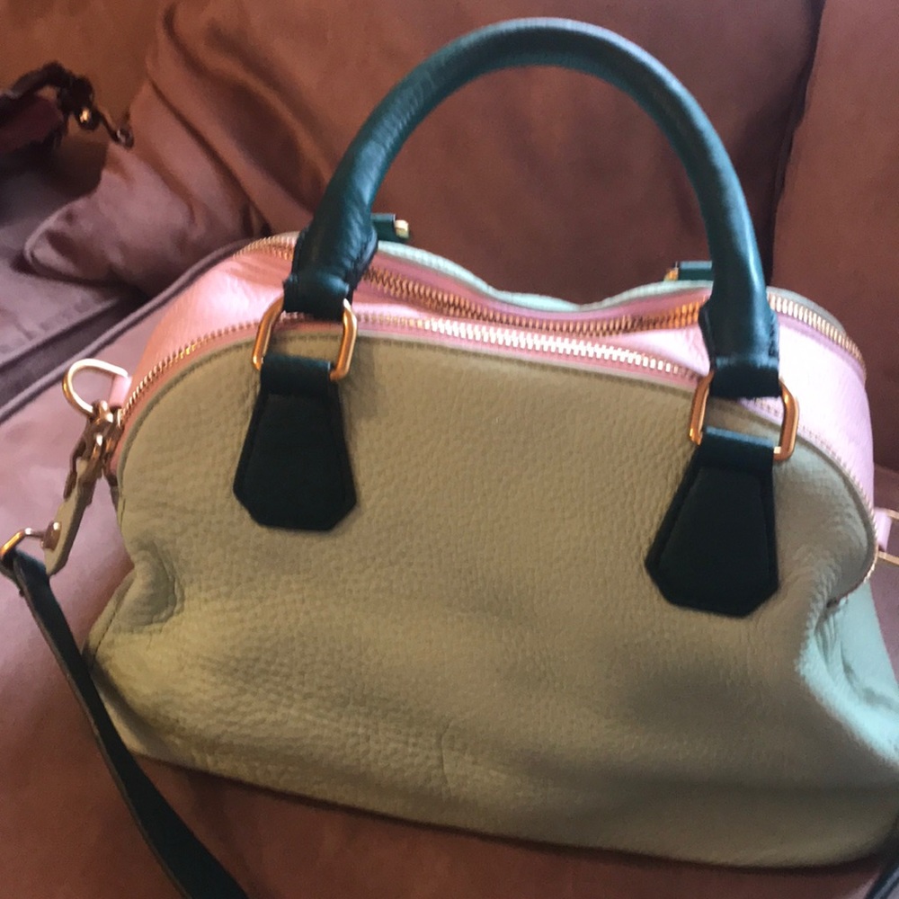 Brand new purse